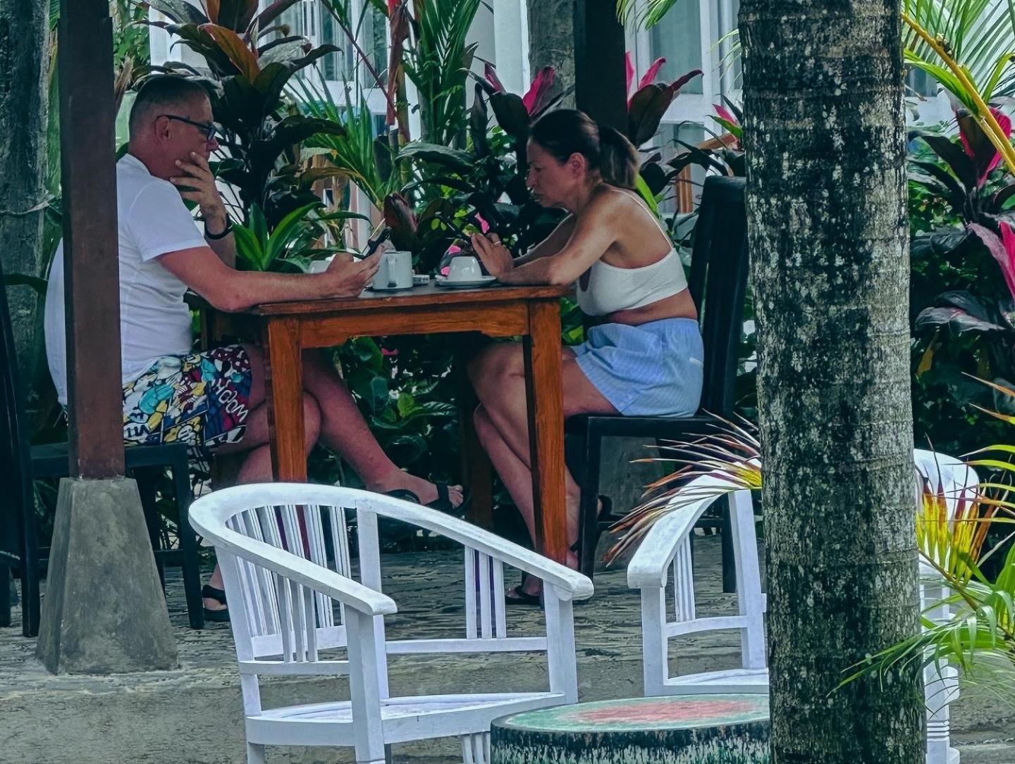 Bali Stuti Jimbaran Inn エクステリア 写真