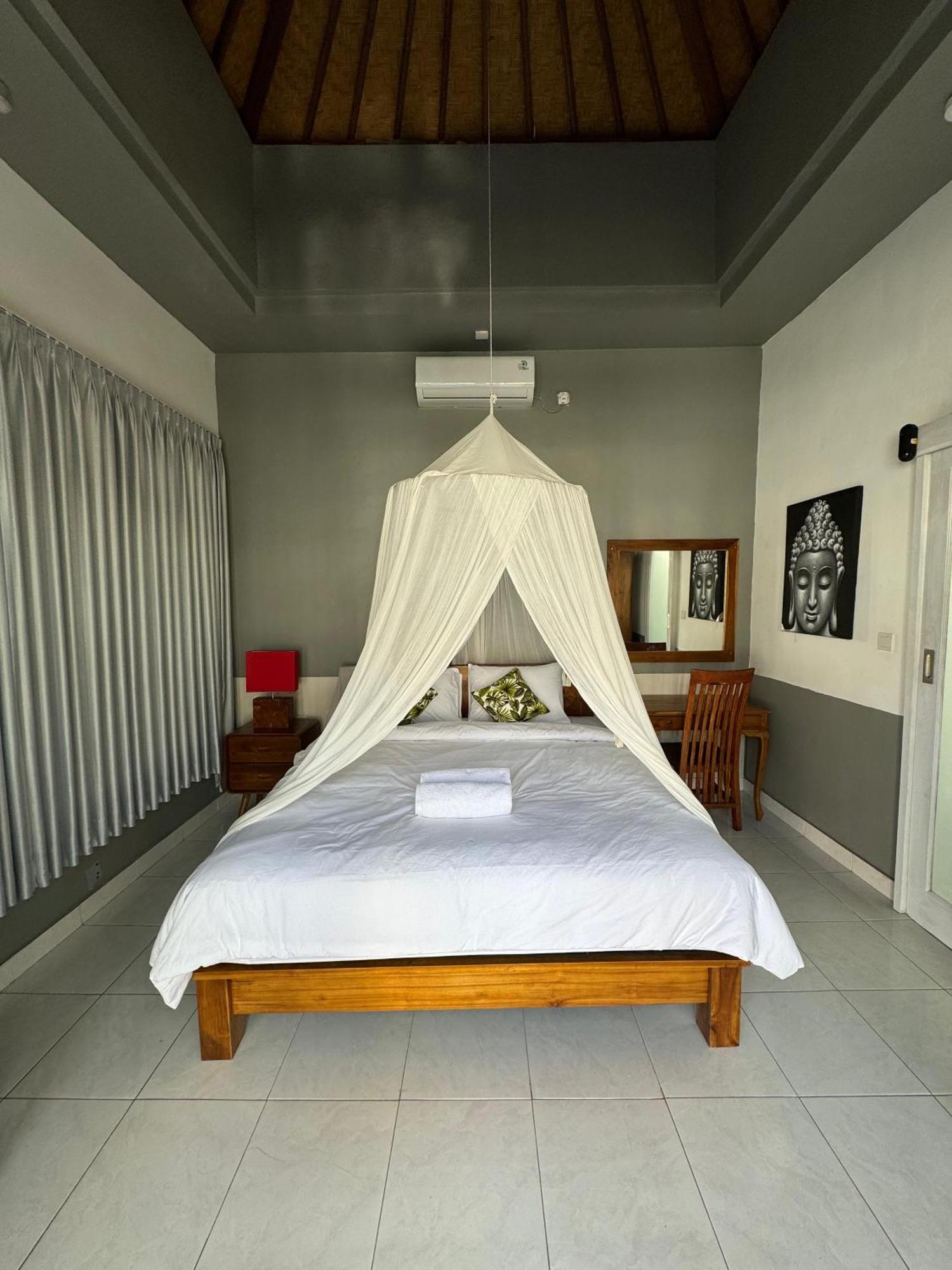 Bali Stuti Jimbaran Inn エクステリア 写真