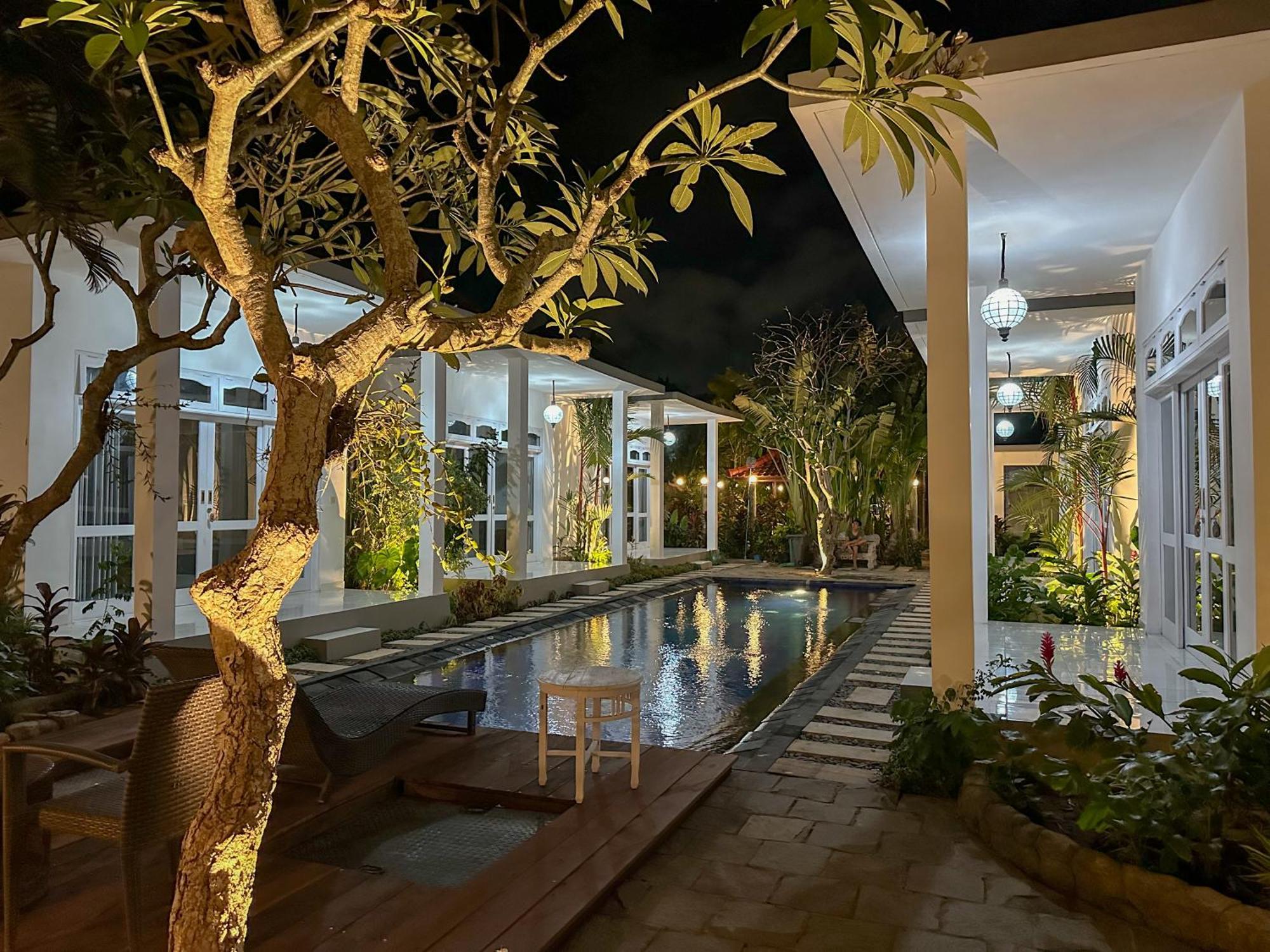 Bali Stuti Jimbaran Inn エクステリア 写真