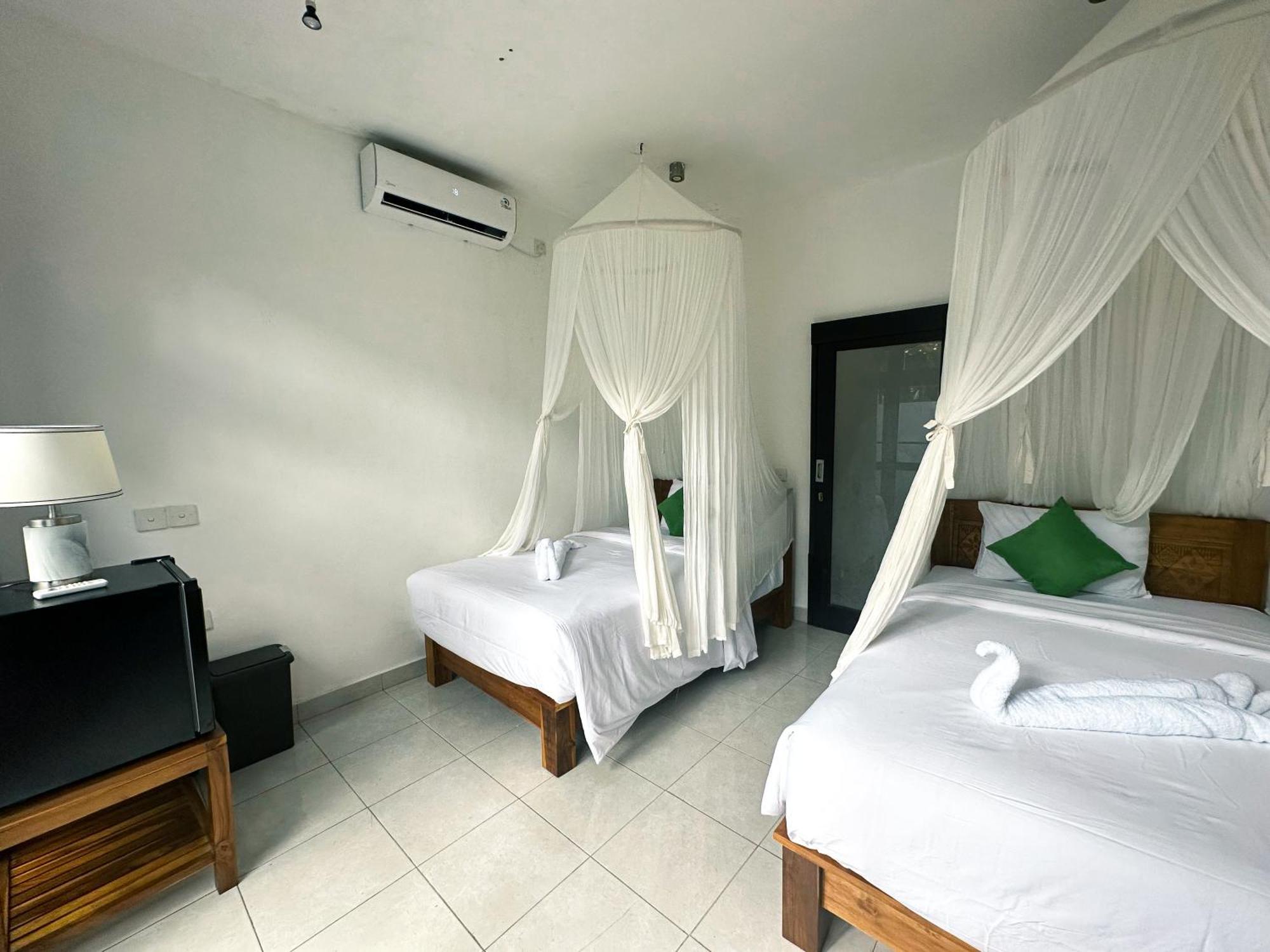Bali Stuti Jimbaran Inn エクステリア 写真